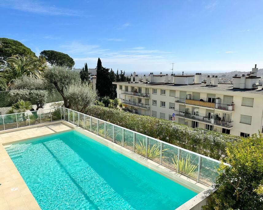 Paradise - Piscine, Clim Et Parking *