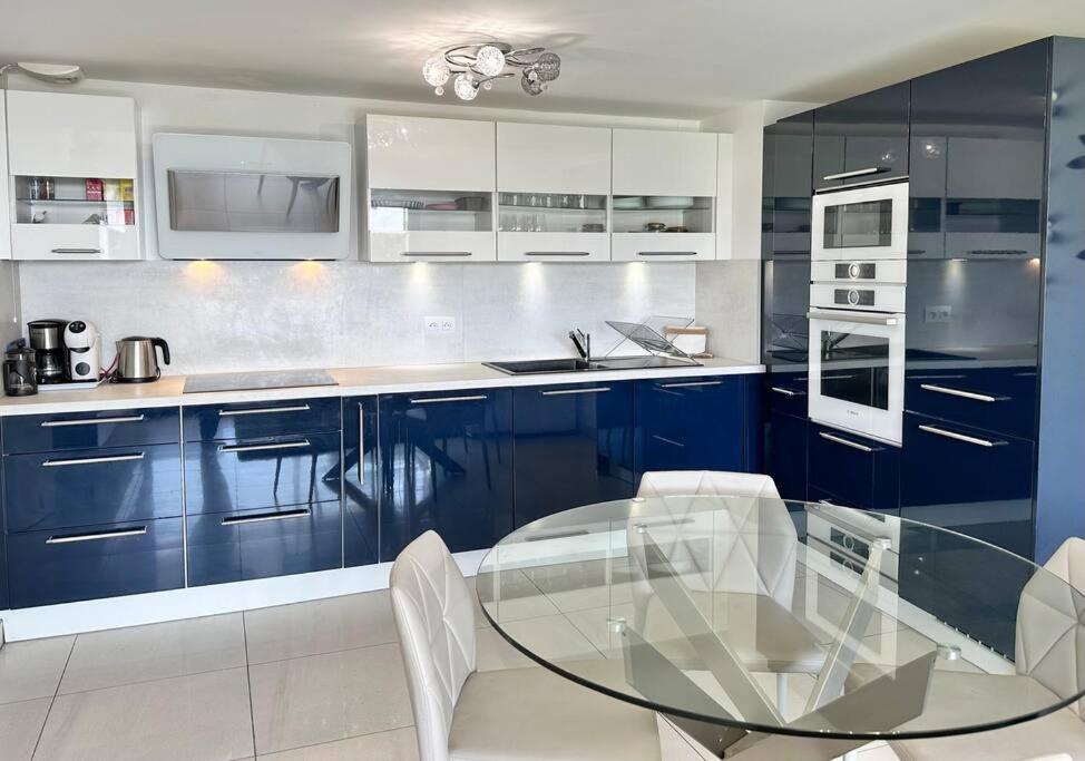 Apartment Paradise - Piscine, Clim Et Parking